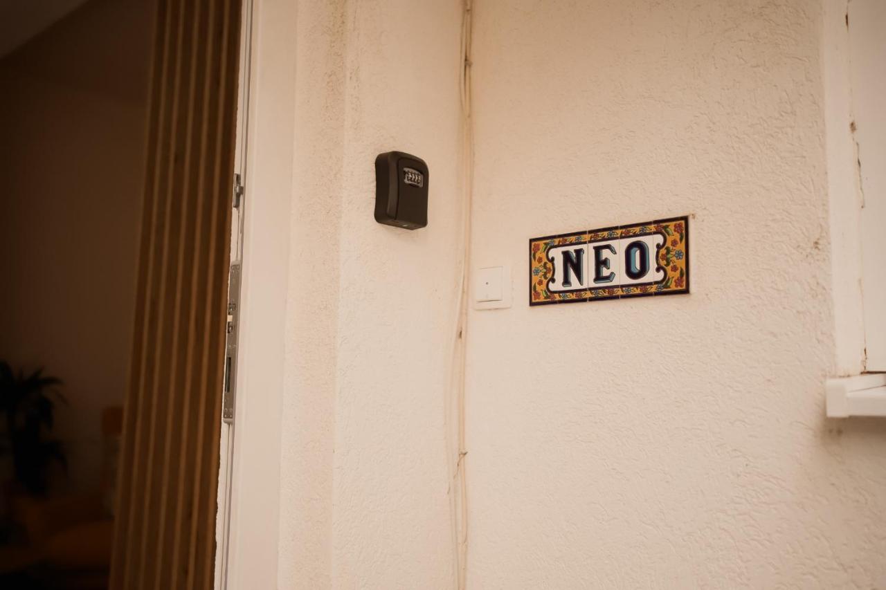 Neo Apartment *